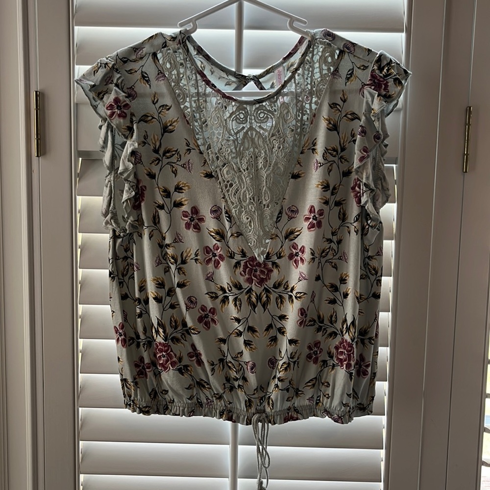 Floral crop top, never worn